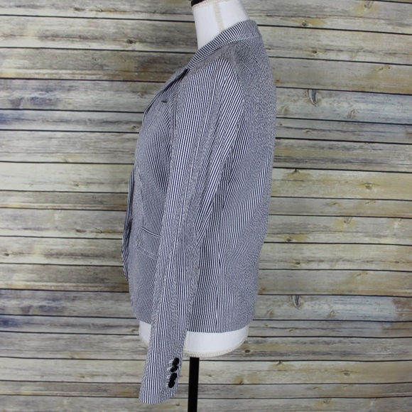 REPOSH // J Crew Schoolboy Blazer Seersucker Nautical Stripe - Picture 3 of 8